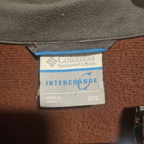 Columbia Men's Rust Performance Jacket - Picture 3 of 3